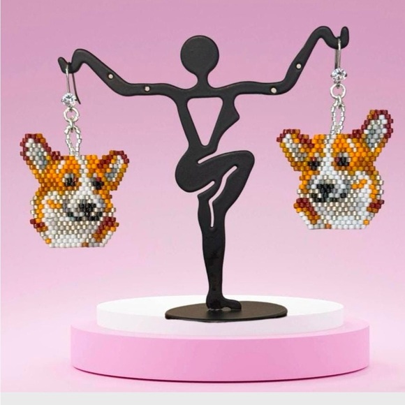 Beaded Welsh Corgi face earrings with CZ earring hooks - Corgi mom gift - Picture 2 of 4